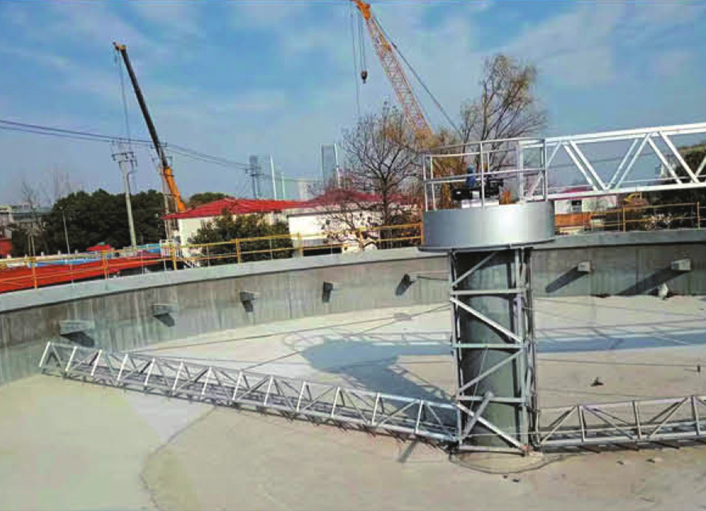 ZCG垂架式中心傳動(dòng)刮泥機(jī)